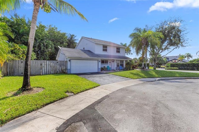 3 of 55 - 4770 Sw 57th Ter, Davie, FL