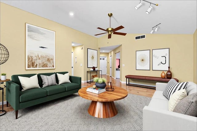 3 of 39 - 1487 Garden Rd, Weston, FL