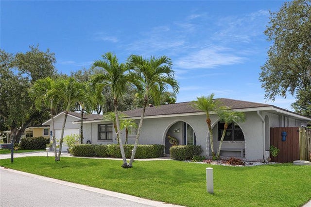 3 of 76 - 750 Sw Salerno Rd, Stuart, FL