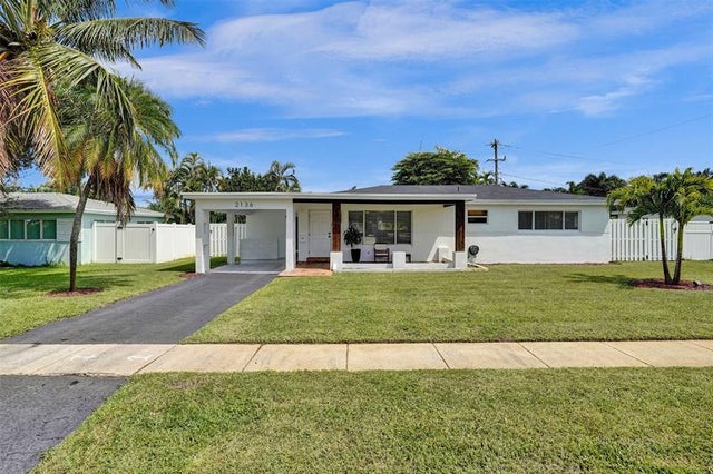 1 of 52 - 2136 Ne 3rd Way, Boca Raton, FL