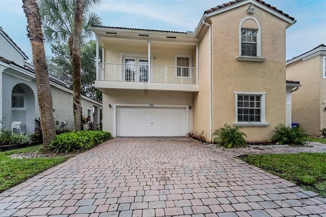 1 of 38 - 7478 Nw 17th Dr, Hollywood, FL