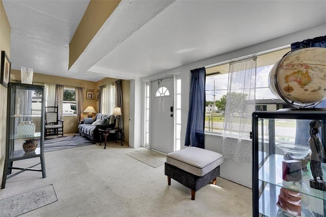 5 of 27 - 5840 Nw 31st Ave, Miami, FL