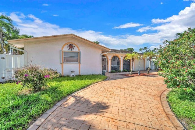 4 of 44 - 7950 Nw 8th Ct, Margate, FL