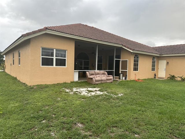 3 of 35 - 874 Sw Mccracken Ave, Port St. Lucie, FL
