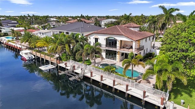 1 of 51 - 4930 Ne 27th Ter, Lighthouse Point, FL