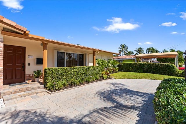 5 of 69 - 1419 Ne 57th Pl, Fort Lauderdale, FL