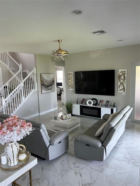 4 of 33 - 14999 Goldspar Ct, Loxahatchee, FL