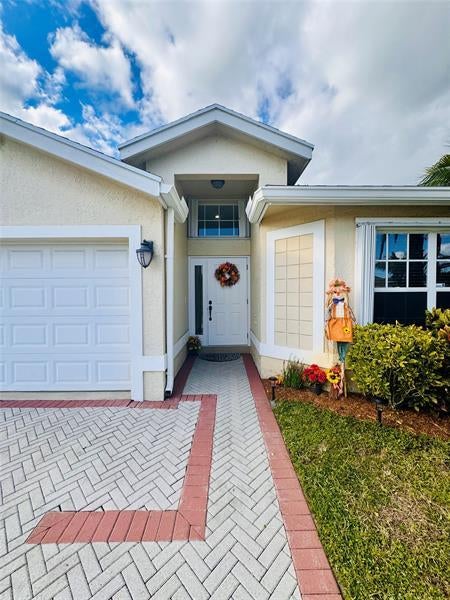 4 of 23 - 1792 Sawgrass, Green Acres, FL