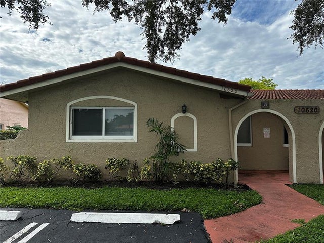 1 of 14 - 10620 Nw 37th St, Coral Springs, FL