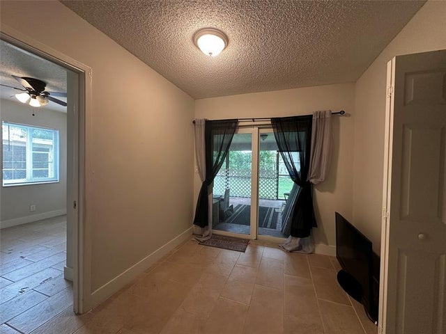 5 of 14 - 10620 Nw 37th St, Coral Springs, FL