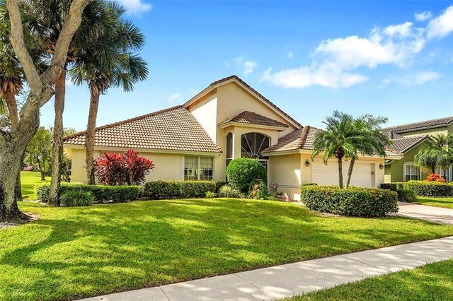 2 of 39 - 6898 Grenelefe Rd, Boynton Beach, FL