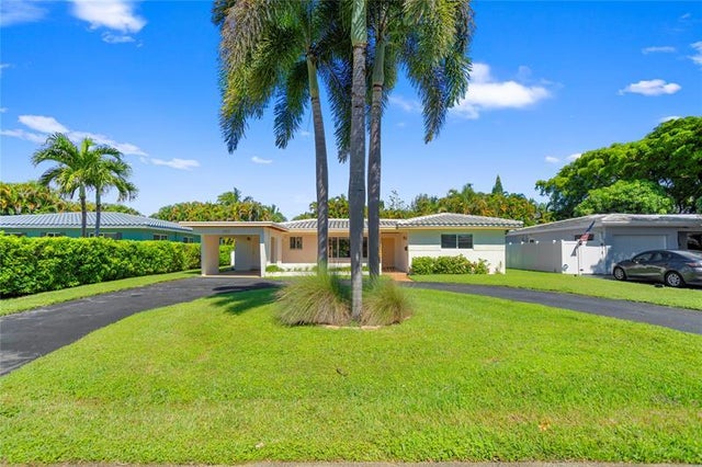 5 of 35 - 1777 Ne 46th St, Oakland Park, FL