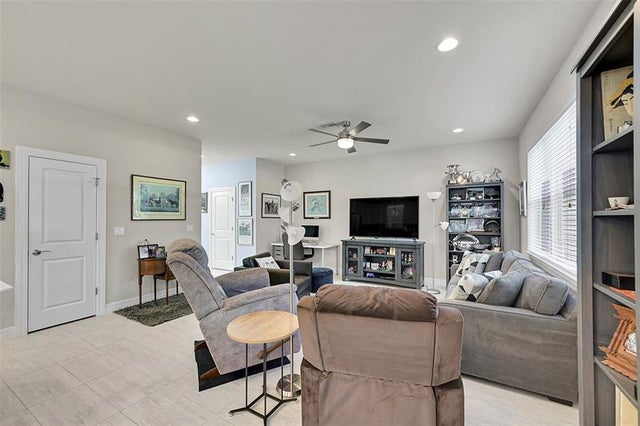 5 of 43 - 964 Banyan Dr, Hollywood, FL