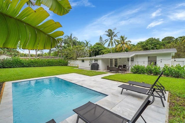 3 of 48 - 400 Ne 26th Dr, Wilton Manors, FL