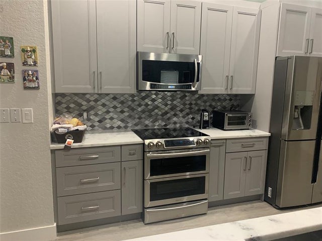 3 of 22 - 5015 Nw 104th Way, Coral Springs, FL