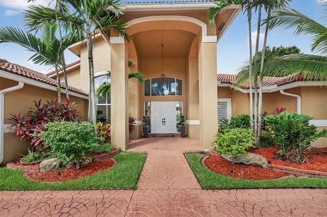 1 of 70 - 10211 Nw 50th Pl, Coral Springs, FL