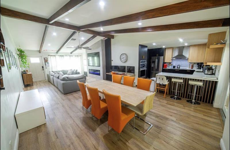 Photo of Listing #F10530827