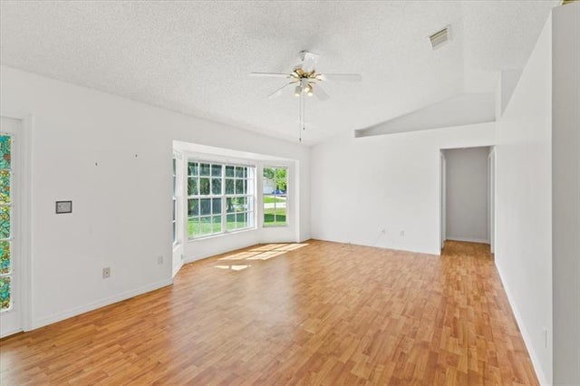 5 of 31 - 2923 Se Bella Rd, Port St. Lucie, FL