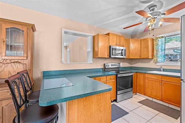 4 of 29 - 271 Se 8th Ave, Deerfield Beach, FL