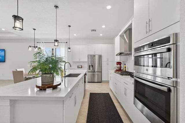 5 of 59 - 12155 N Baypoint Cir, Parkland, FL