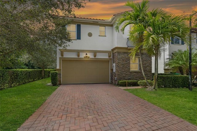 1 of 49 - 5315 Golden Eagle Ter, Davie, FL