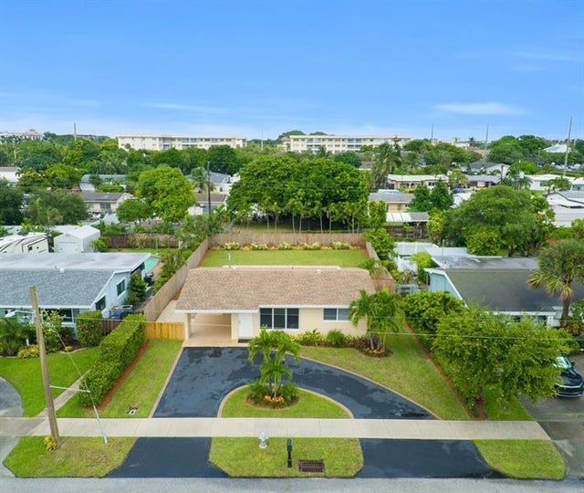 1 of 41 - 245 Sw 3rd St, Boca Raton, FL