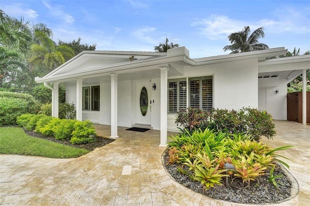 1 of 24 - 3231 Nw 18th Ave, Fort Lauderdale, FL