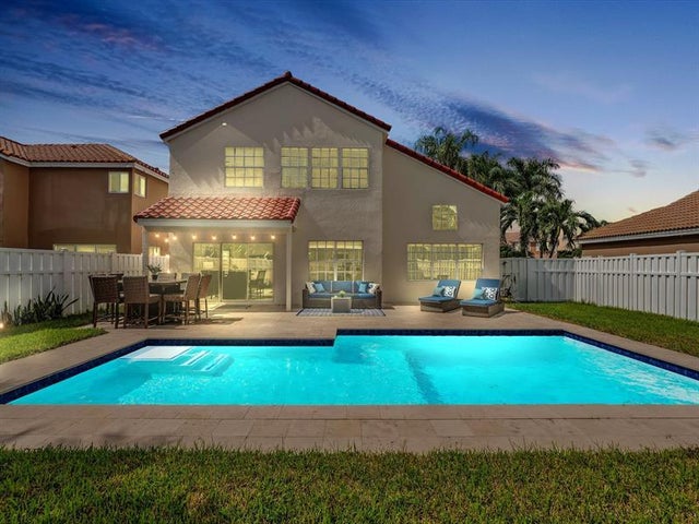 3 of 56 - 235 Somerset Way, Weston, FL