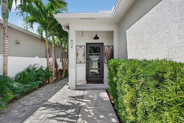 4 of 21 - 824 Ne 14th Court, Fort Lauderdale, FL