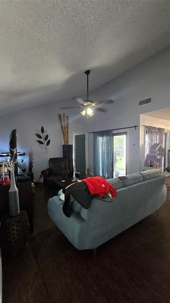 2 of 16 - 4105 Clearview Ter, West Palm Beach, FL