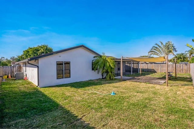 4 of 30 - 8460 Raymond Dr, Boynton Beach, FL