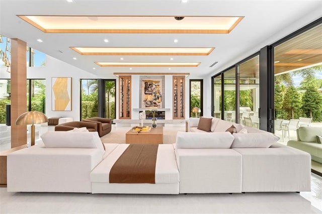 1 of 77 - 24 Fiesta Way, Fort Lauderdale, FL
