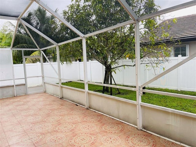 2 of 12 - 17682 Se 5, Pembroke Pines, FL
