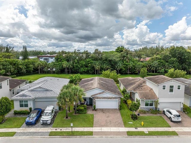 2 of 42 - 4017 Marina Way, Deerfield Beach, FL