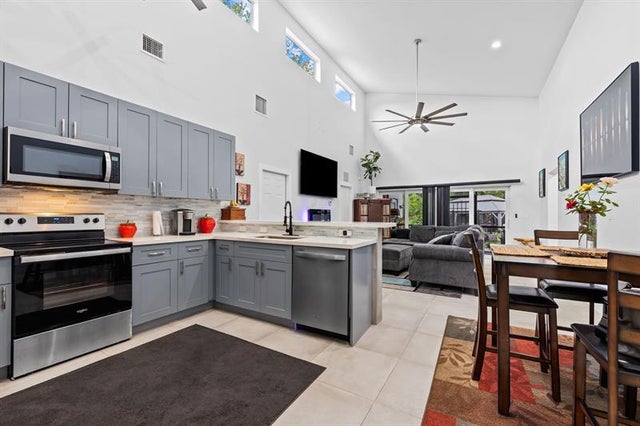 5 of 43 - 1543 Sw 32nd St, Fort Lauderdale, FL
