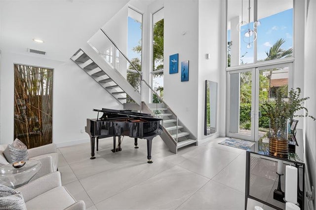 4 of 99 - 2401 N Atlantic Blvd, Fort Lauderdale, FL