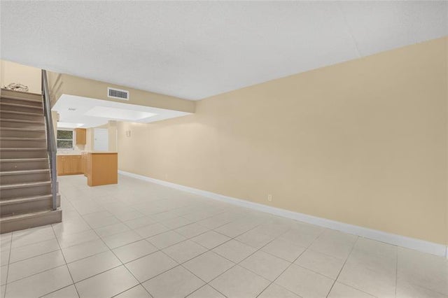 4 of 13 - 6111 Sw 42nd Ct, Davie, FL
