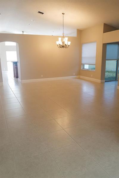 5 of 34 - 3863 Sw 53rd Pl, Hollywood, FL