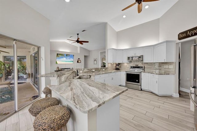 4 of 44 - 4328 Sw 18th Ave, Cape Coral, FL