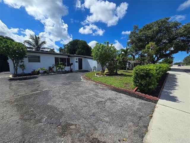 1 of 16 - 6138 Southgate Blvd, Margate, FL