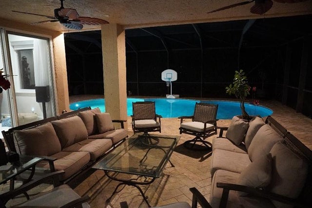 5 of 50 - 16352 Sw 14th St, Pembroke Pines, FL