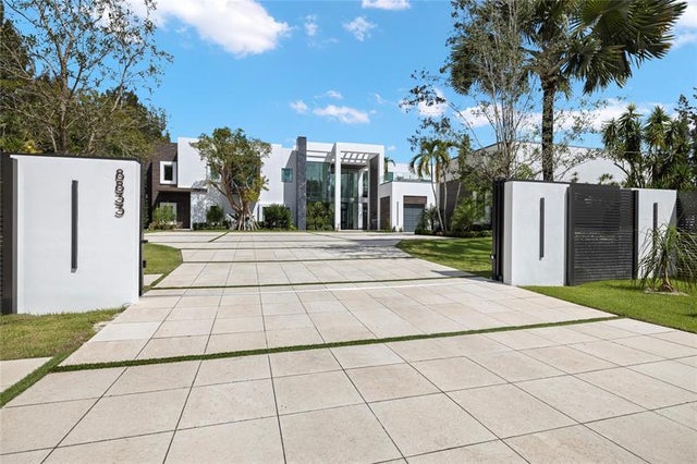1 of 67 - 8833 Nw 70th Ct, Parkland, FL