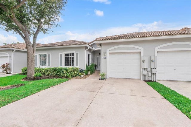 1 of 32 - 1273 Sw 48th Ter, Deerfield Beach, FL