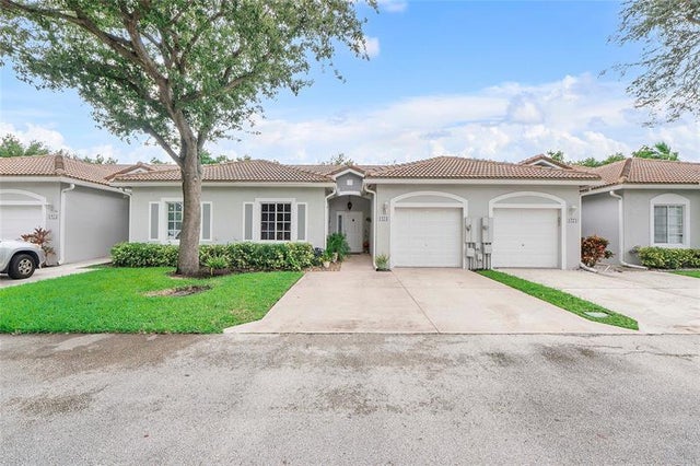 2 of 32 - 1273 Sw 48th Ter, Deerfield Beach, FL