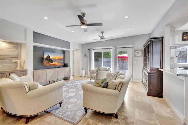 5 of 35 - 1163 Ne 3rd Ave, Boca Raton, FL