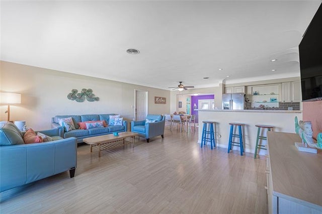 5 of 37 - 608 Ne 24th Ave, Pompano Beach, FL