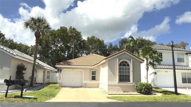 1 of 86 - 10331 Coventry Ct, Boca Raton, FL