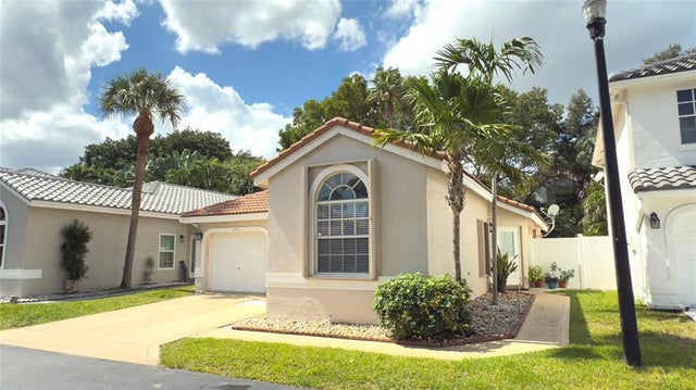 2 of 86 - 10331 Coventry Ct, Boca Raton, FL