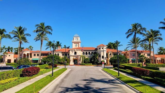 3 of 15 - 7802 Red River Rd, West Palm Beach, FL