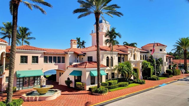 4 of 15 - 7802 Red River Rd, West Palm Beach, FL